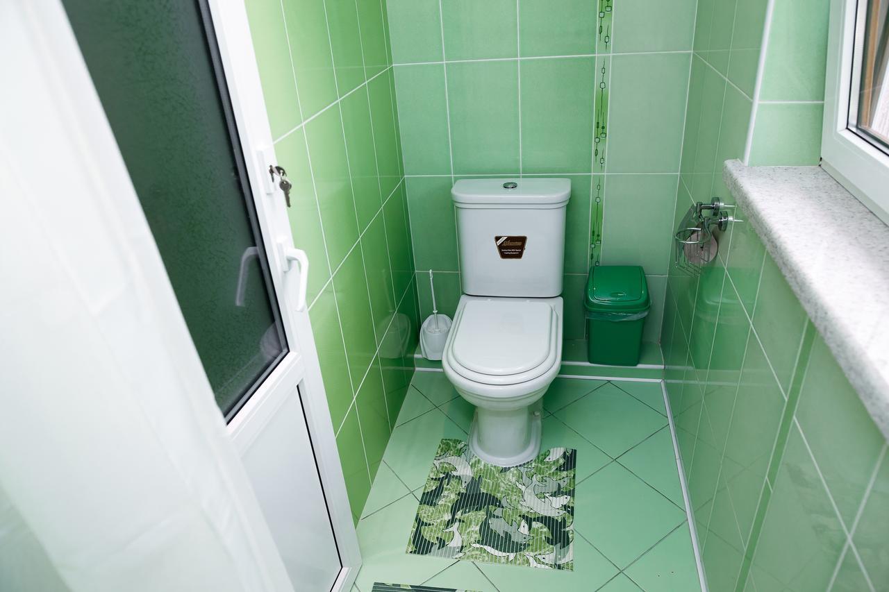 Sweet Home Hostel / Guest House Черновцы Экстерьер фото