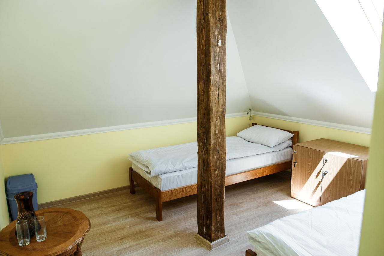 Sweet Home Hostel / Guest House Черновцы Экстерьер фото